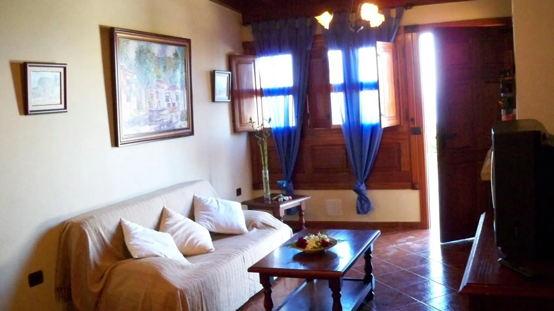 Holiday home Rural House With Natural Cave